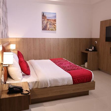 Hotel Salt And Rove New Delhi Aiport Exteriör bild