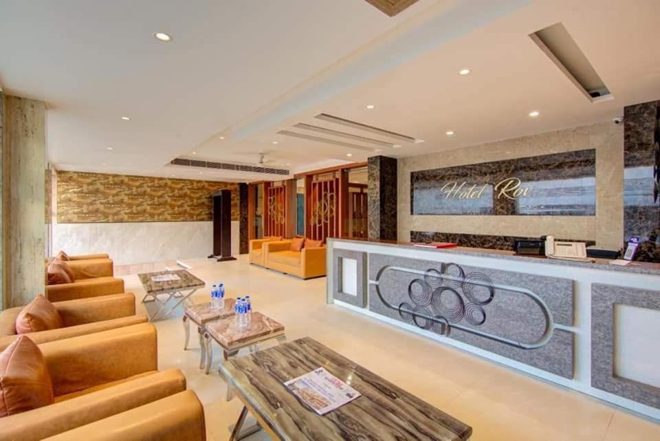 Hotel Salt And Rove New Delhi Aiport Exteriör bild