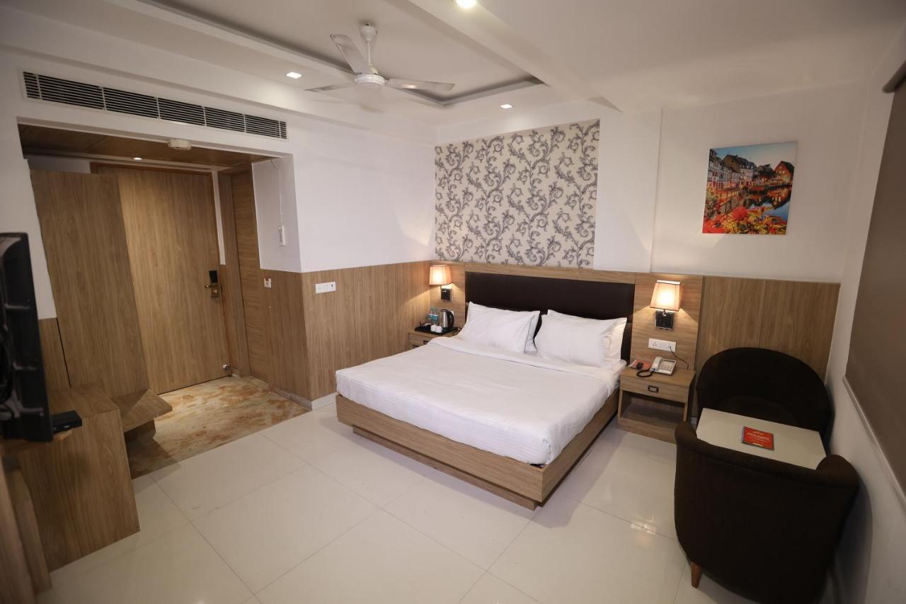 Hotel Salt And Rove New Delhi Aiport Exteriör bild