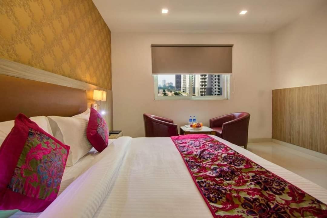 Hotel Salt And Rove New Delhi Aiport Exteriör bild