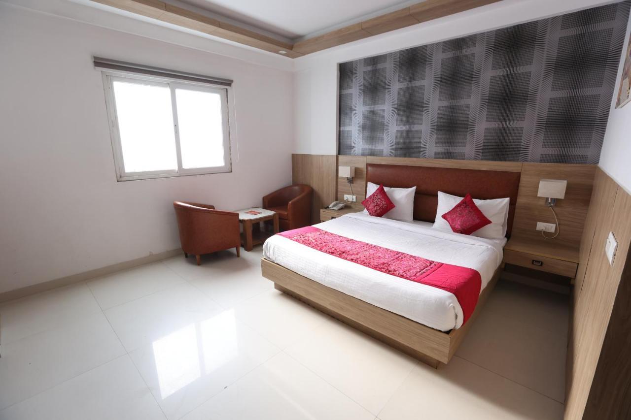 Hotel Salt And Rove New Delhi Aiport Exteriör bild