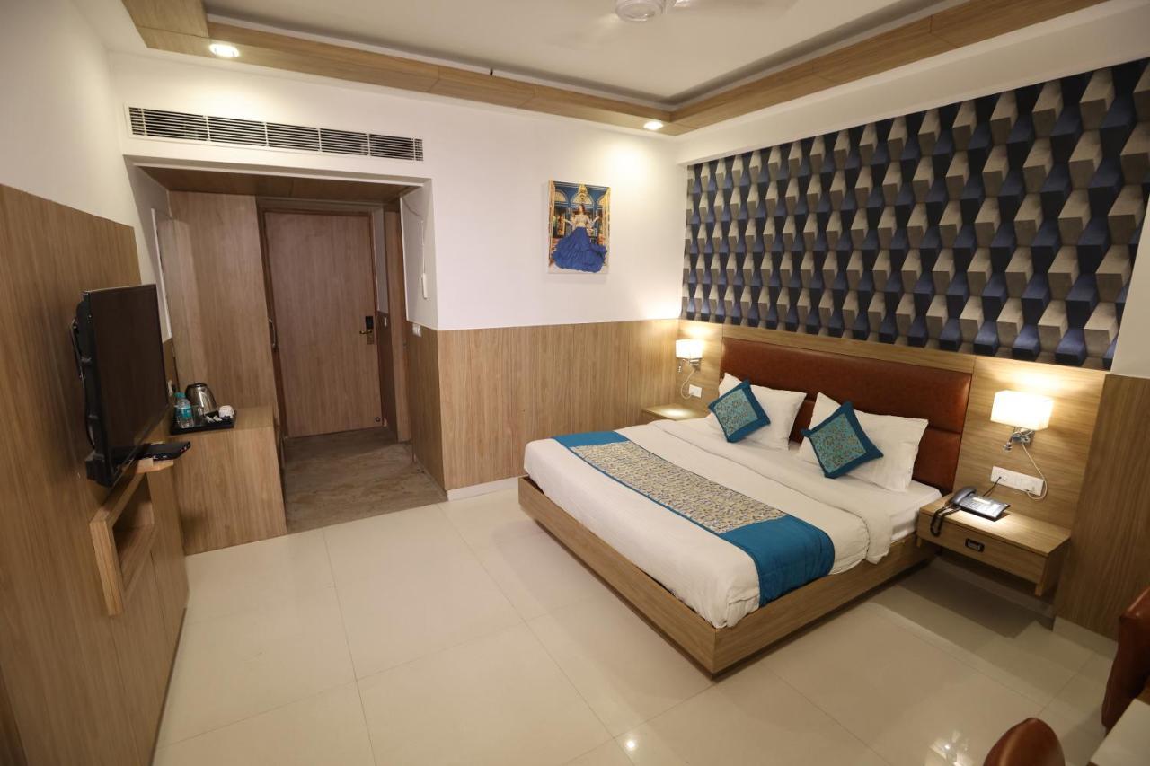 Hotel Salt And Rove New Delhi Aiport Exteriör bild