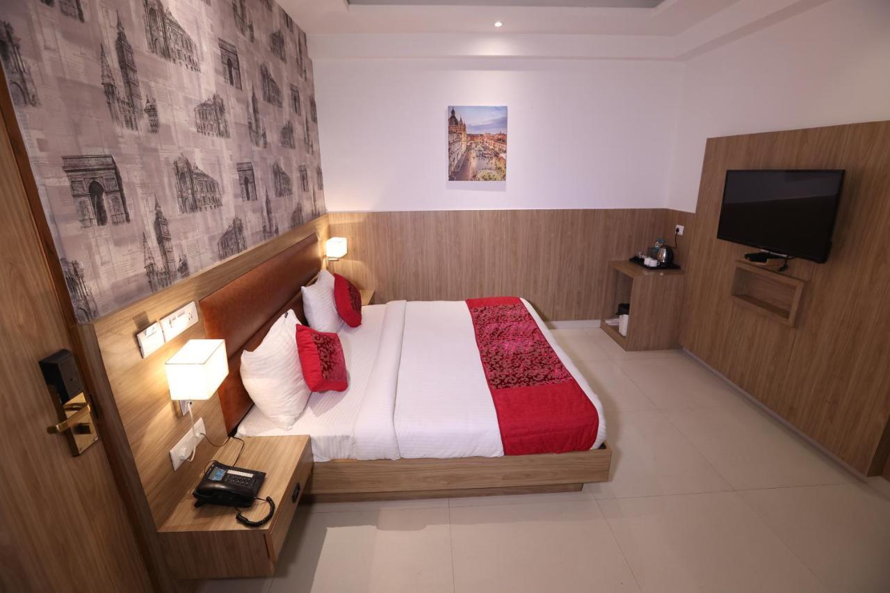 Hotel Salt And Rove New Delhi Aiport Exteriör bild
