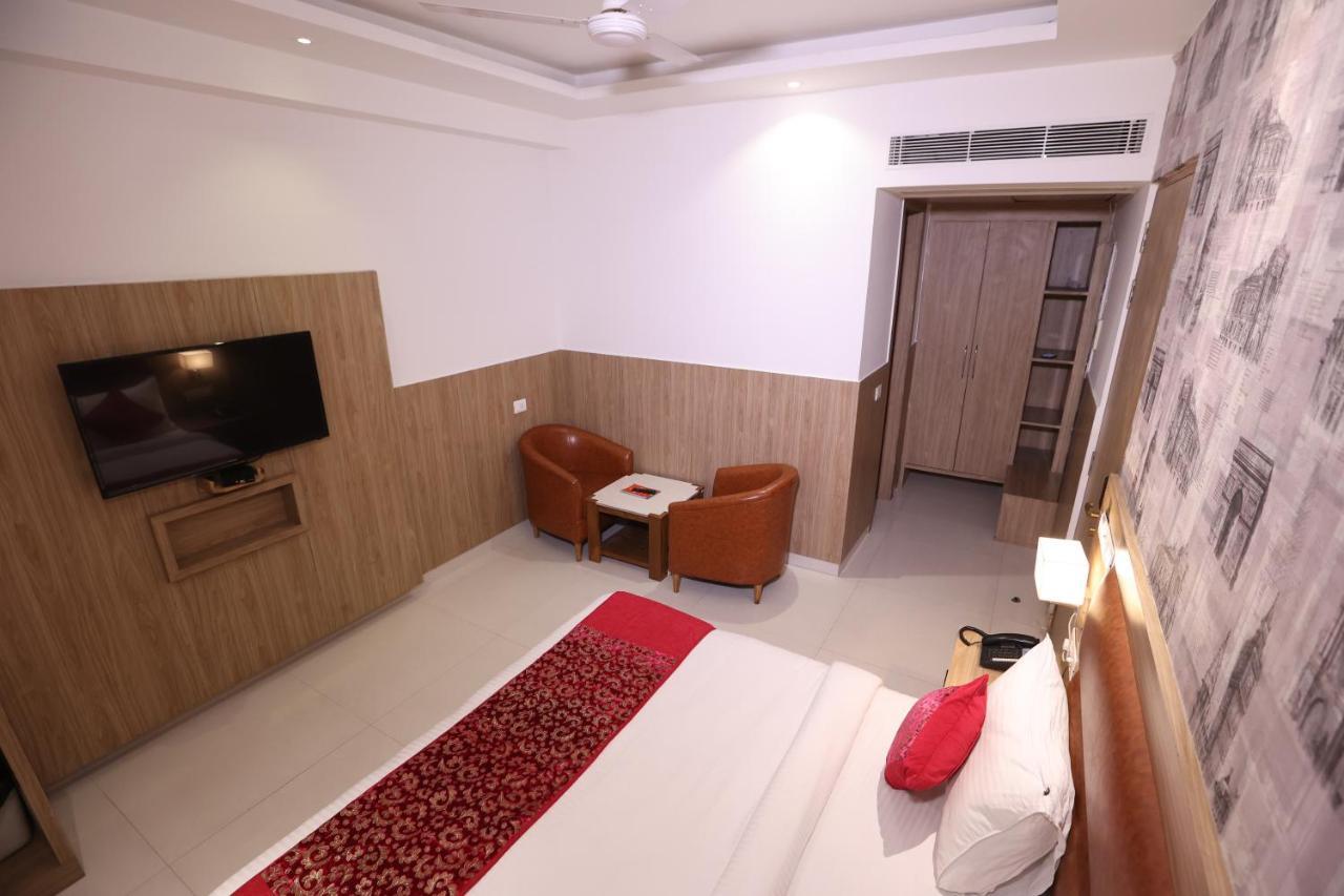Hotel Salt And Rove New Delhi Aiport Exteriör bild