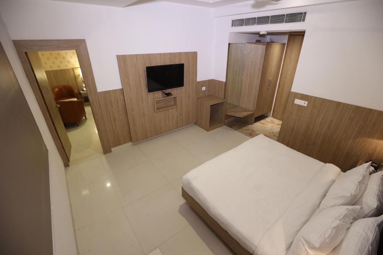 Hotel Salt And Rove New Delhi Aiport Exteriör bild